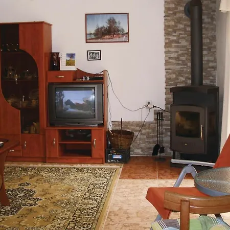 Vakantiehuis Holiday U Ronova With Fireplace Ix Podhorany