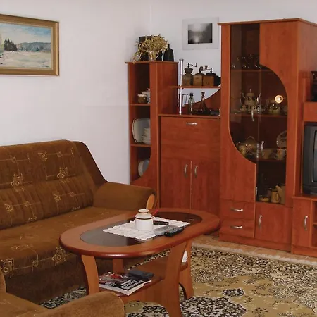 Vakantiehuis Holiday U Ronova With Fireplace Ix Podhorany